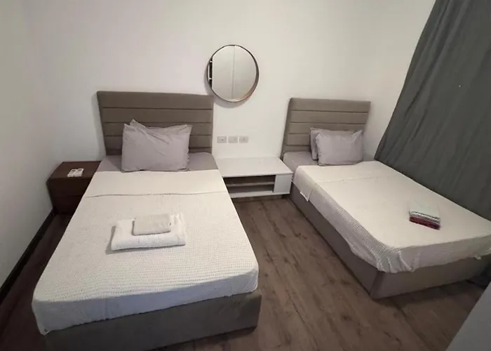 شقة Sunny 2-bedroom Sholan Unit With Pool View *