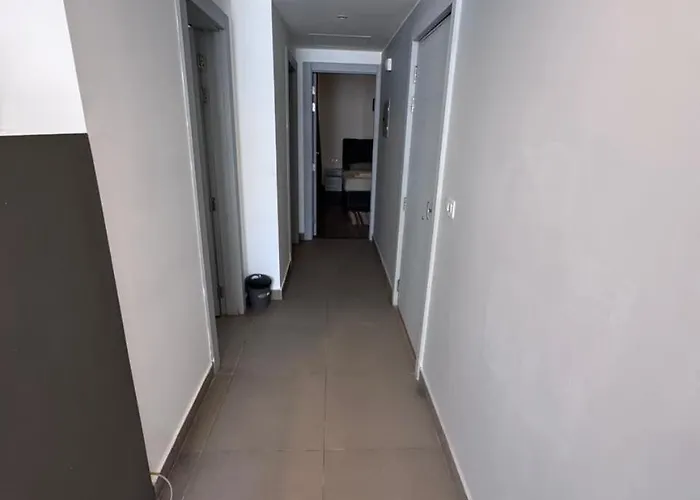 شقة Sunny 2-bedroom Sholan Unit With Pool View الغردقة